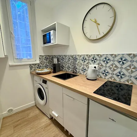 Nancy-Place, P20, Clim Jacuzzi Proche Centre Gare Apartment