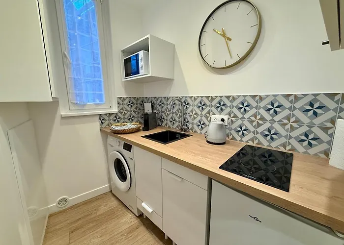 P20 Clim Jacuzzi Proche Centre Apartamento